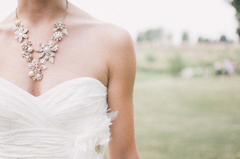 Wedding Jewelry Rules for the Bride