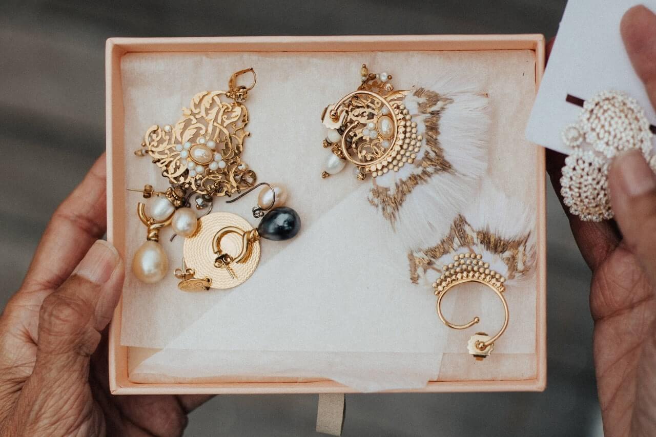 Guide to Gold Jewelry Guide to Gold Jewelry